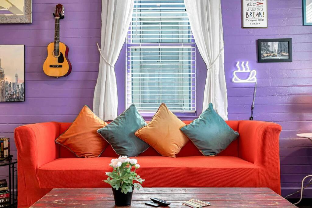 Friends Airbnb Themed 2Bed 2Bath Walkable To All Of Ybor Тампа Екстер'єр фото